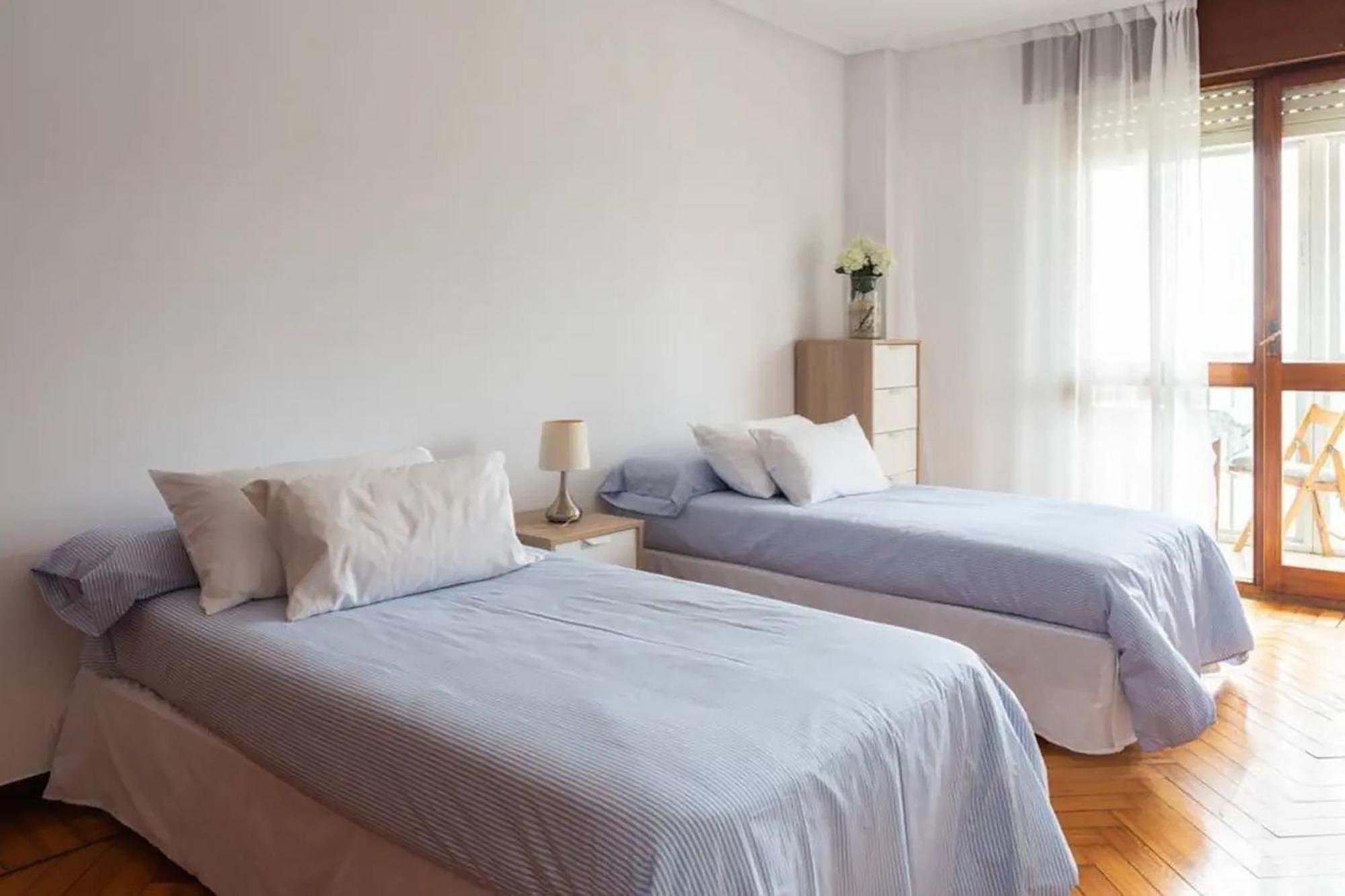 Apartamento En Alto Miranda Con Parking Apartman Santender Kültér fotó