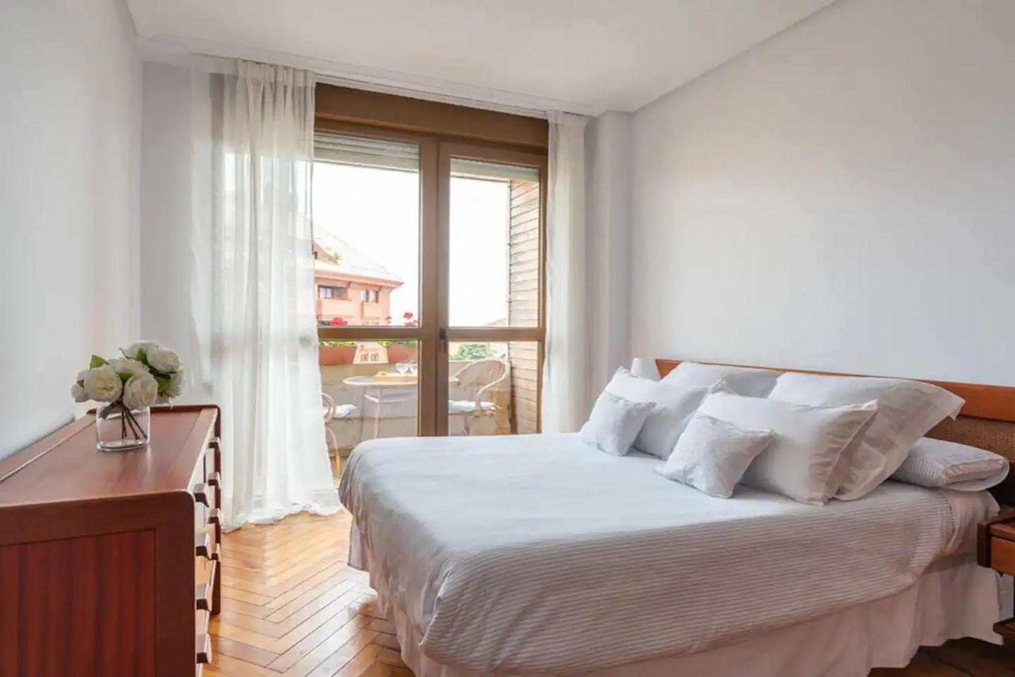 Apartamento En Alto Miranda Con Parking Apartman Santender Kültér fotó