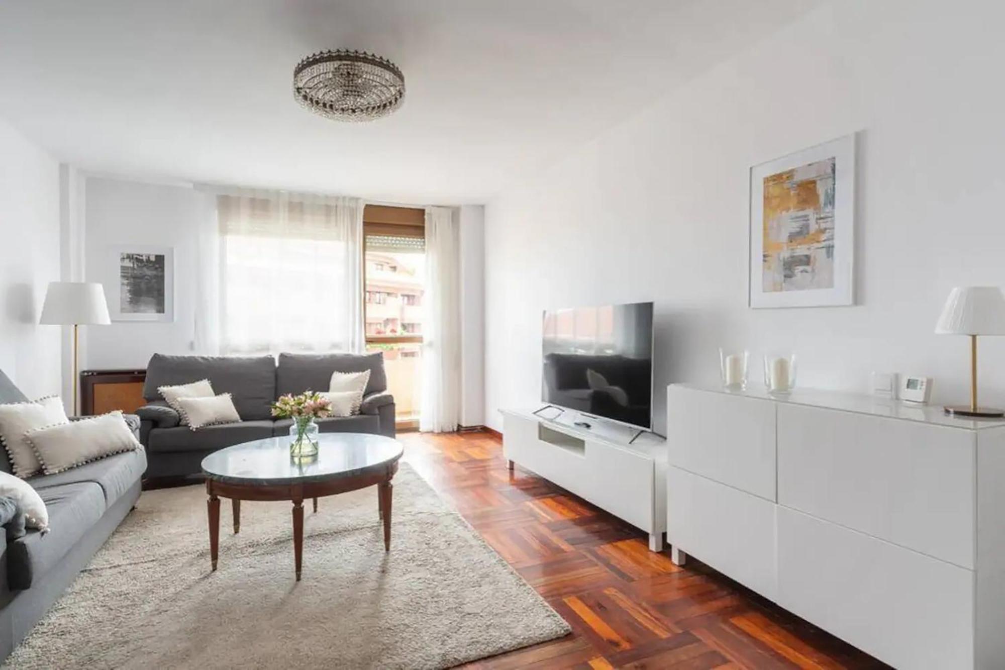 Apartamento En Alto Miranda Con Parking Apartman Santender Kültér fotó